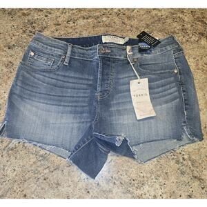 Torrid Size 12 Dark Wash Blue Pocket Raw‎ Hem Jean Short Summer Spring